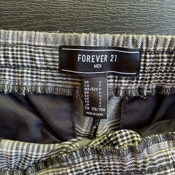 Forever 21 Checkered Pants w/ string - Picture 3 of 3